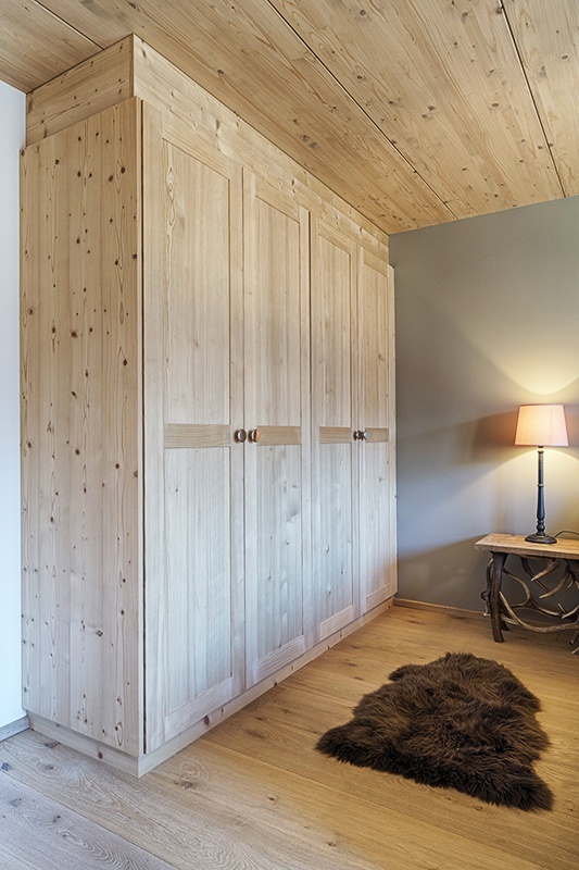 Frutiger Schränke und Möbel Frutiger Schränke und Möbel