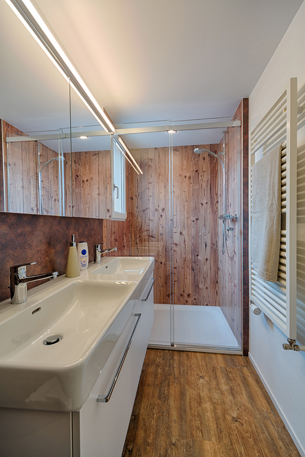 Frutiger Badezimmer Wandverkleidungen